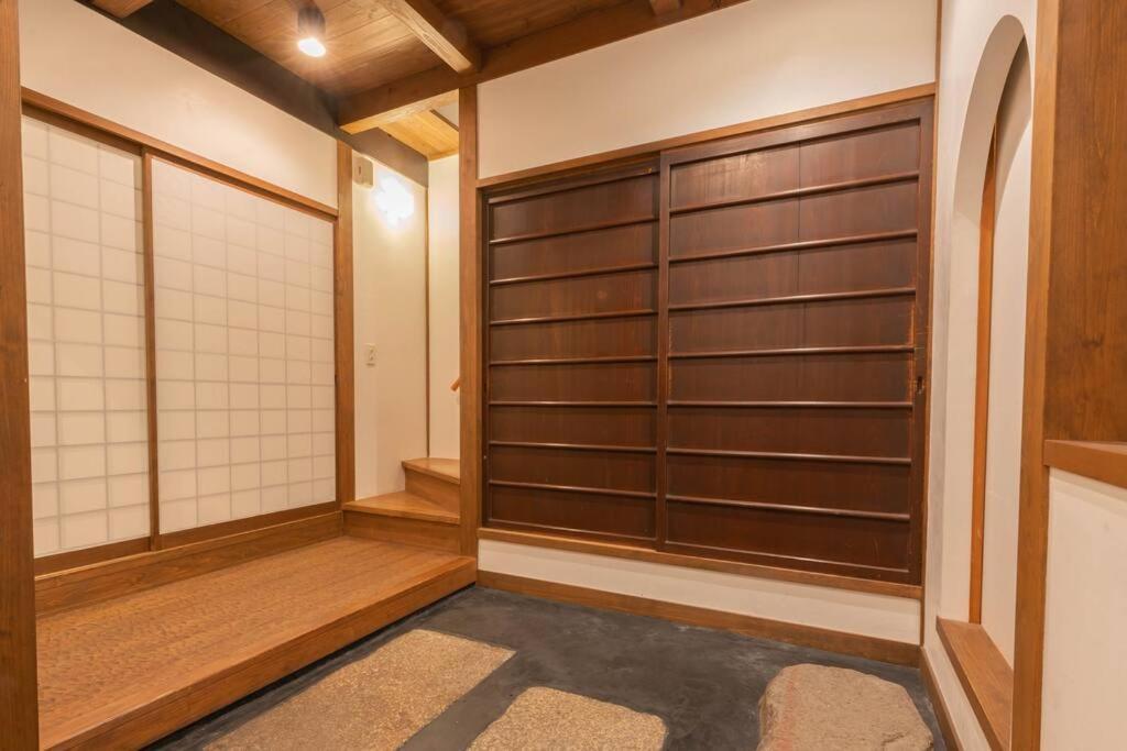 祇園せいじ庵。お風呂が素敵な貸切京町家。Netflix見放題。 Villa Kyoto Exterior photo